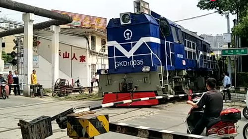 鋼鐵動脈的回響 湖北十堰三線建設時期的鐵路、工廠與機車配件